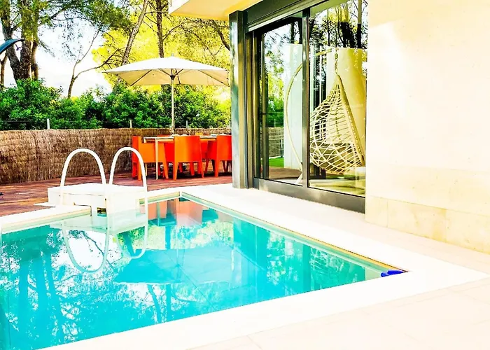 Ferienhaus Mit Privatpool Fuer 6 Personen Ca 115 Qm In Puerto D\'Alcdia, Mallorca Nordkueste Von Mallorca