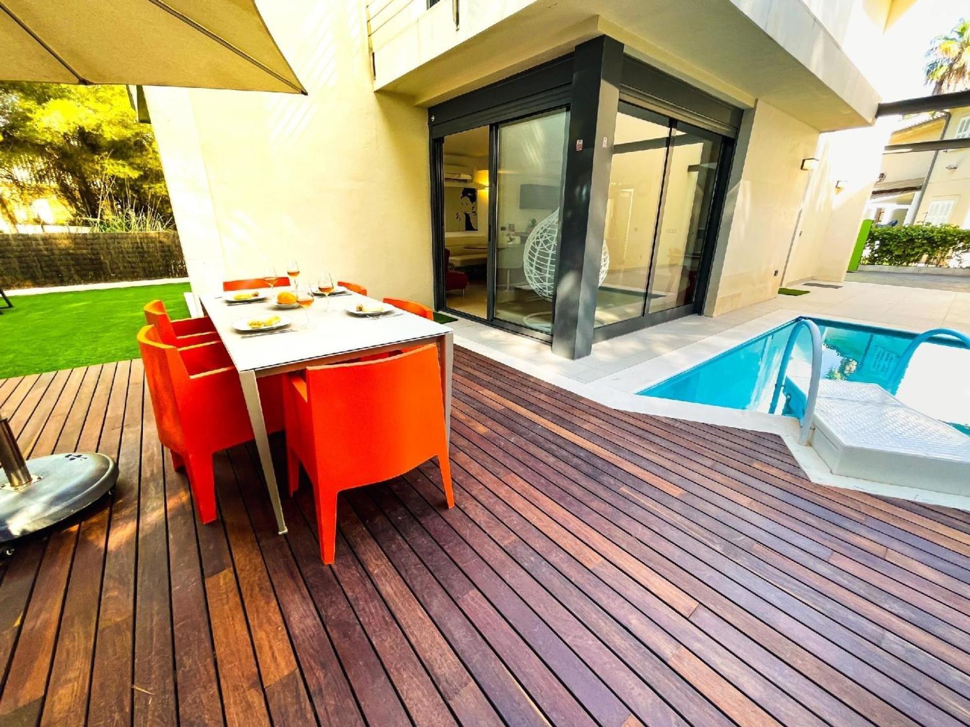 Mit Privatpool Fuer 6 Personen Ca 115 Qm In Puerto D'alcdia, Mallorca Nordkueste Von Mallorca *