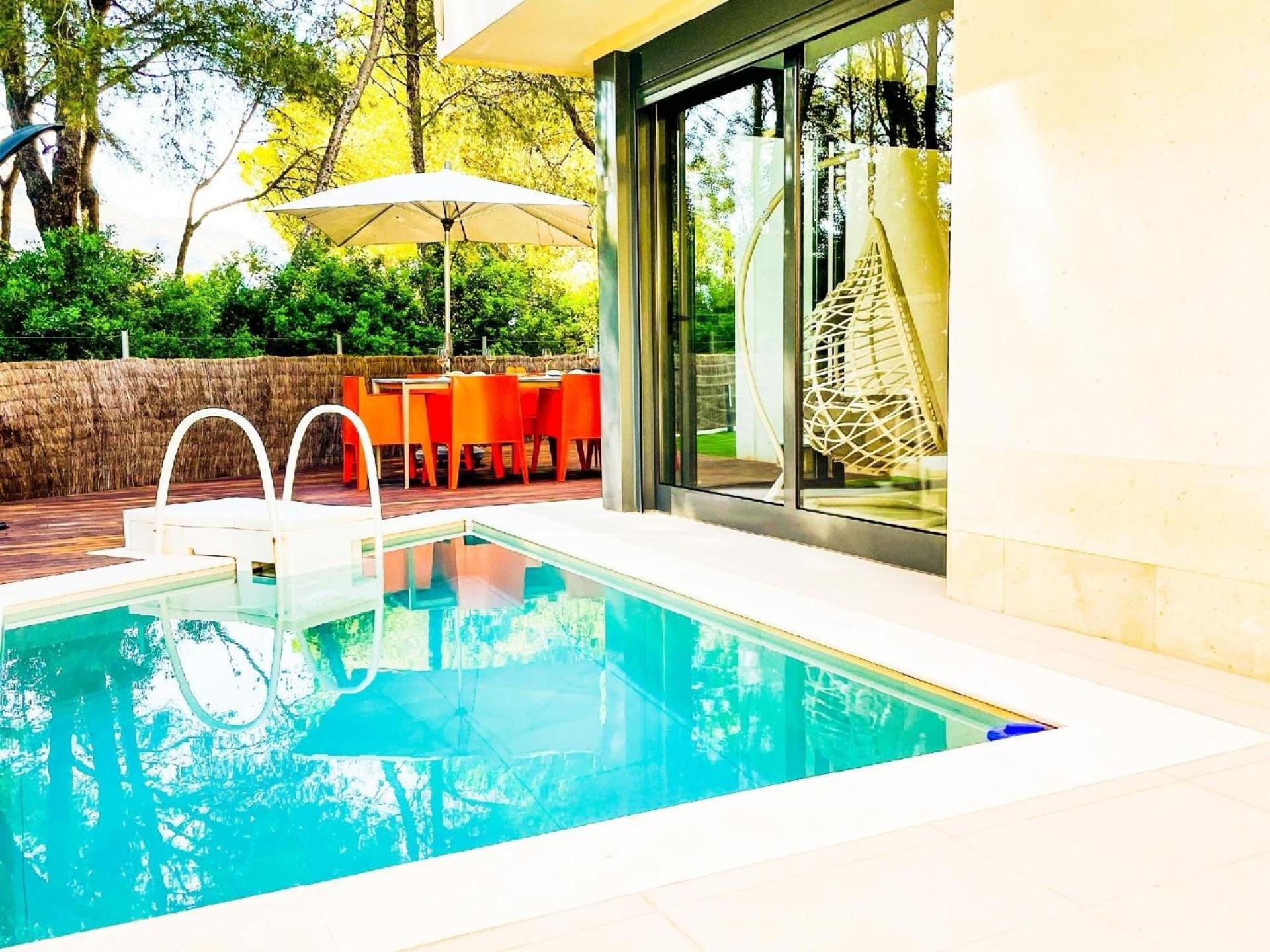 Mit Privatpool Fuer 6 Personen Ca 115 Qm In Puerto D'alcdia, Mallorca Nordkueste Von Mallorca