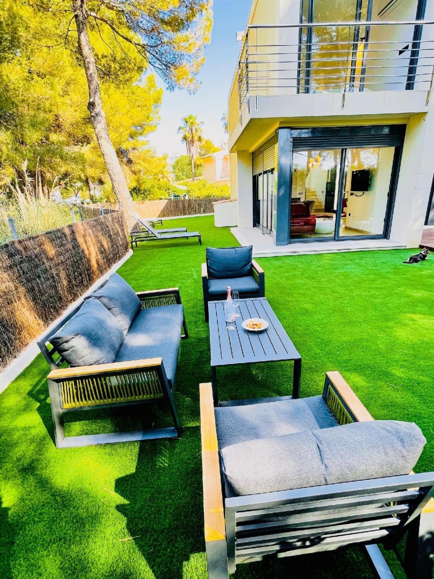 Ferienhaus Mit Privatpool Fuer 6 Personen Ca 115 Qm In Puerto D'alcdia, Mallorca Nordkueste Von Mallorca *